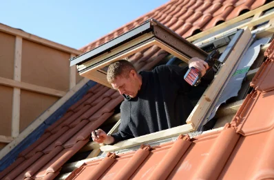 Pose de fenêtres de toit Velux à Lhuys